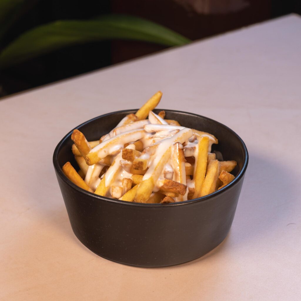 FRENCH FRIES CON PECORINO & TARTUFO