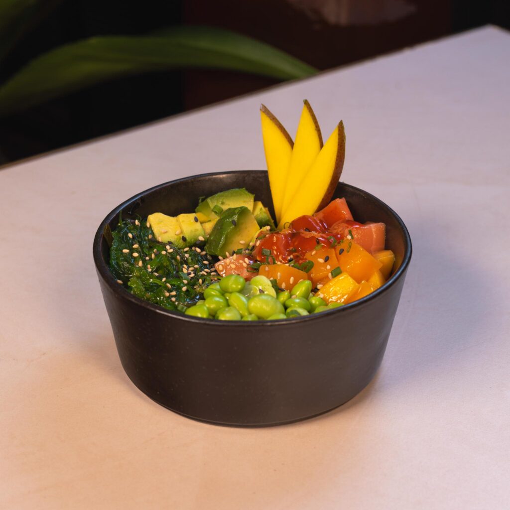 POKE DE SALMÃO OU PICANTE